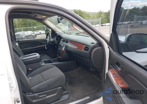 2007 Chevrolet Avalanche 1500 Lt from USA, damaged, VIN 3GNFK12397G142149